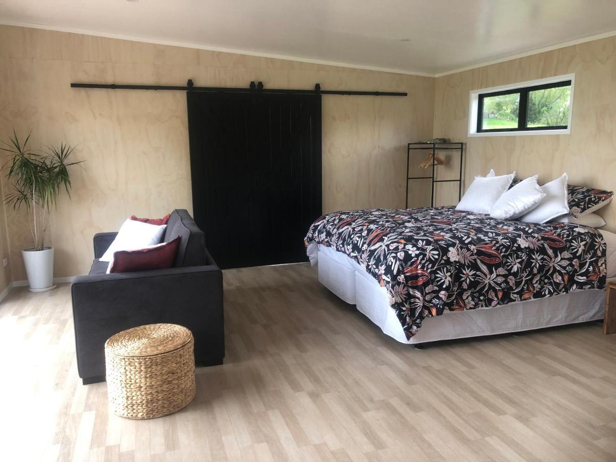 Whakaipo Bay Cabin Retreat Taupo Bagian luar foto